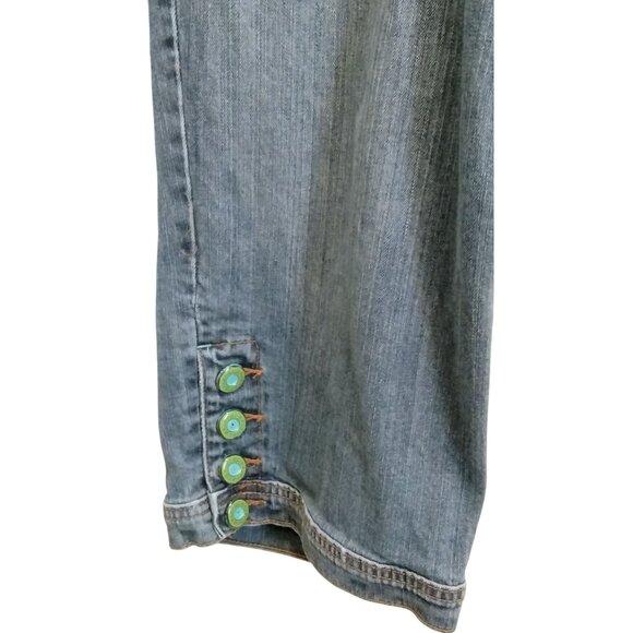 Venezia Size 22 Stretch Denim Capri Jeans Green Button Accents Mid Rise Cropped - Picture 6 of 9